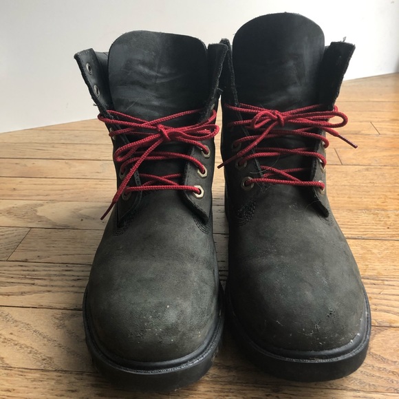 Dark green red laced camo Timberlands - Picture 2 of 4